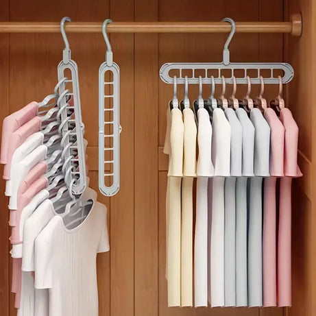 9 Hole Multifunctional Folding Hanger