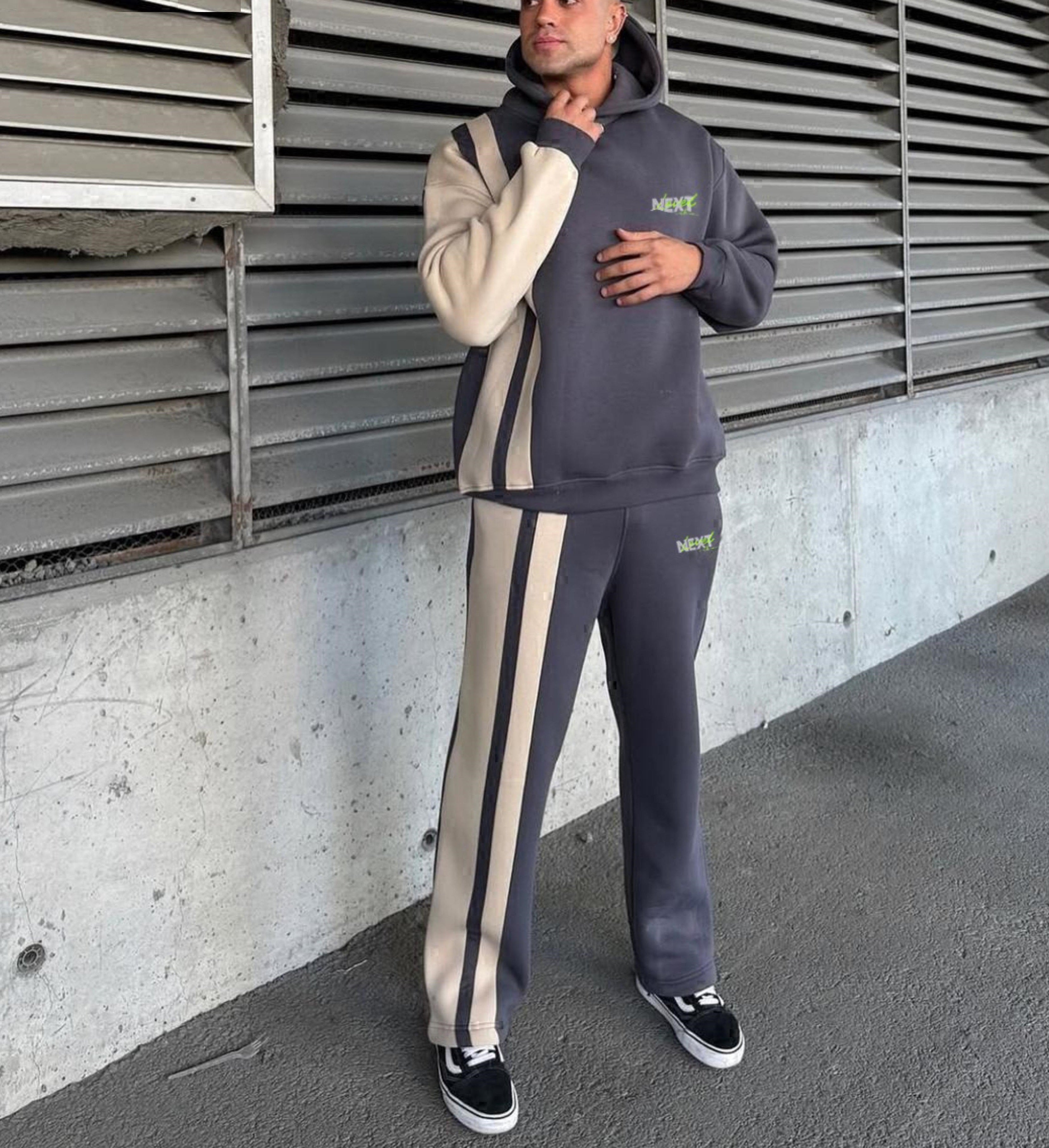 Winter Next Printed Contrast Panel Track Suit