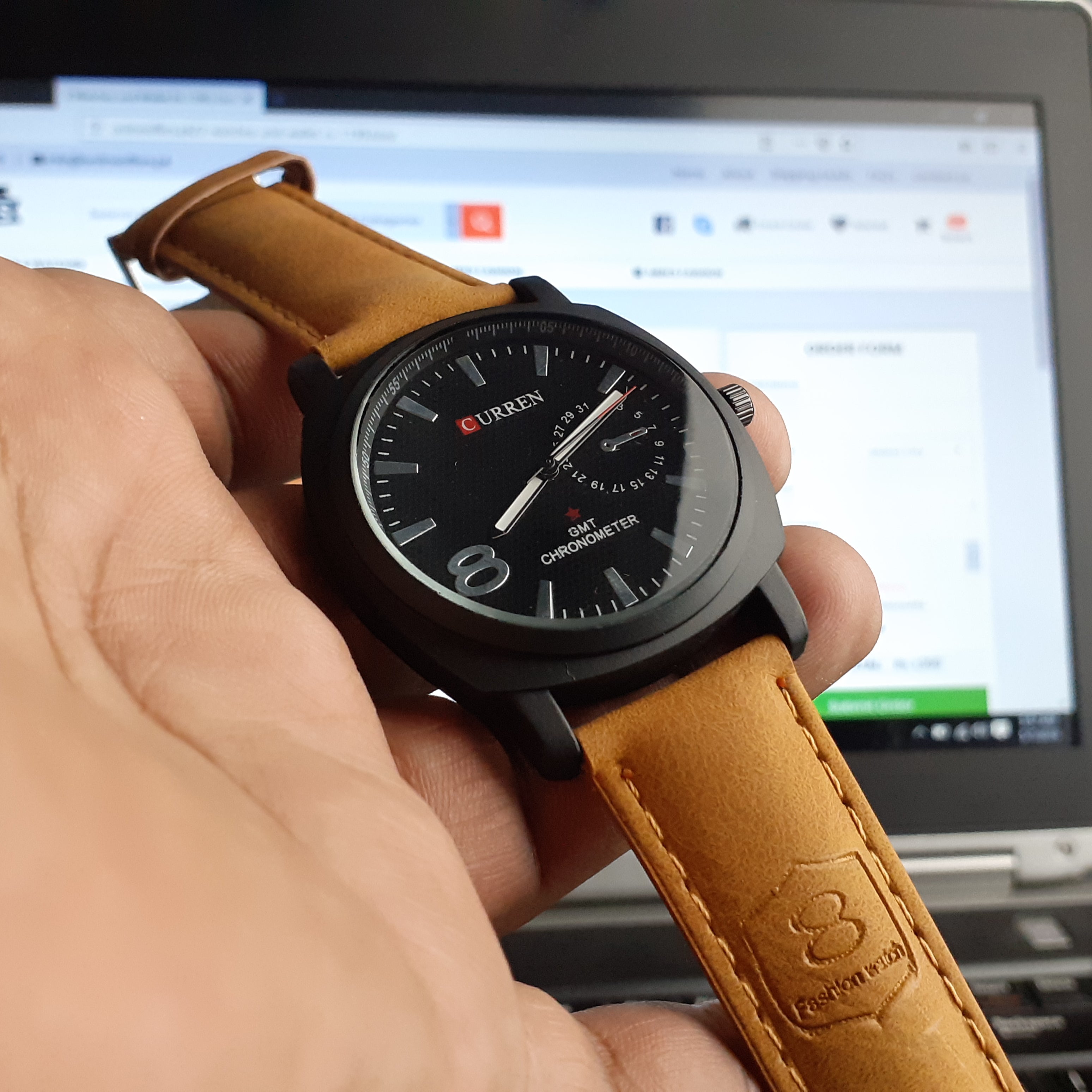 Brown Leather Strap Wrist Watch For Men