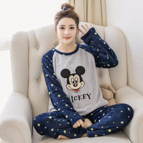 Star Mickey Night Suit