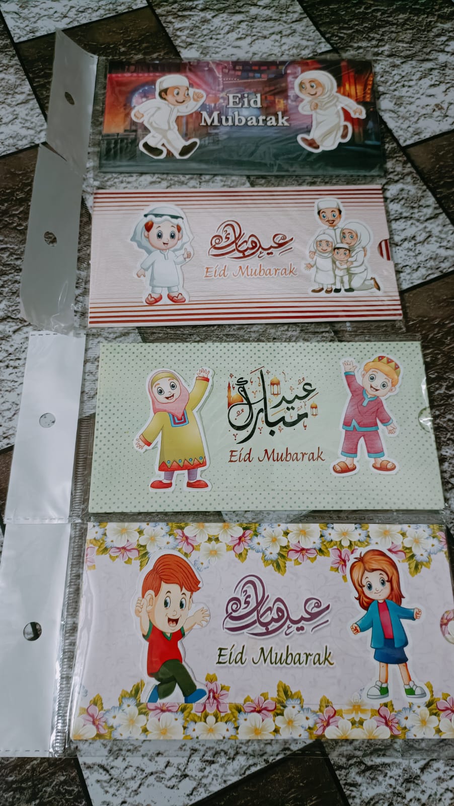 Pack of 15 Envelopes in Rs 999