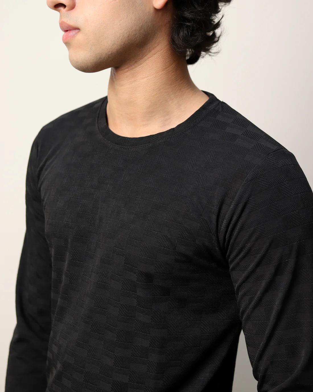 Textured Stretch Full Sleeves Tee