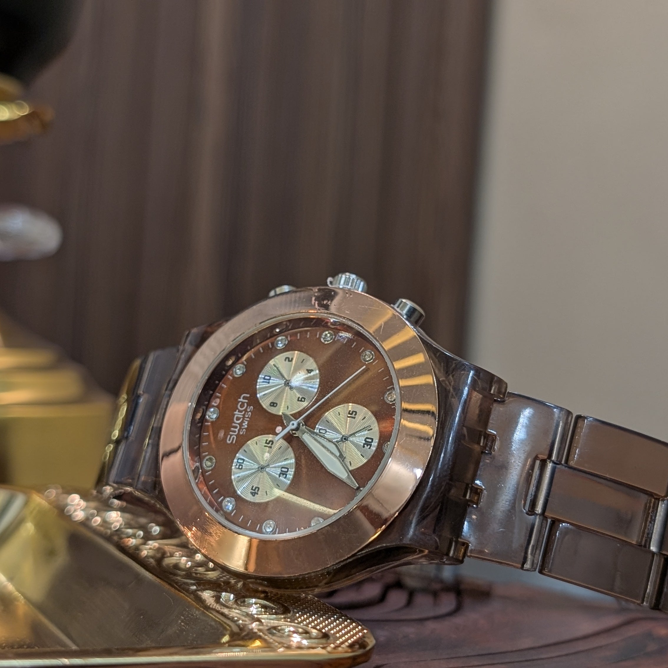 CrystalClear Acrylic Watch – Premium Unisex Edition