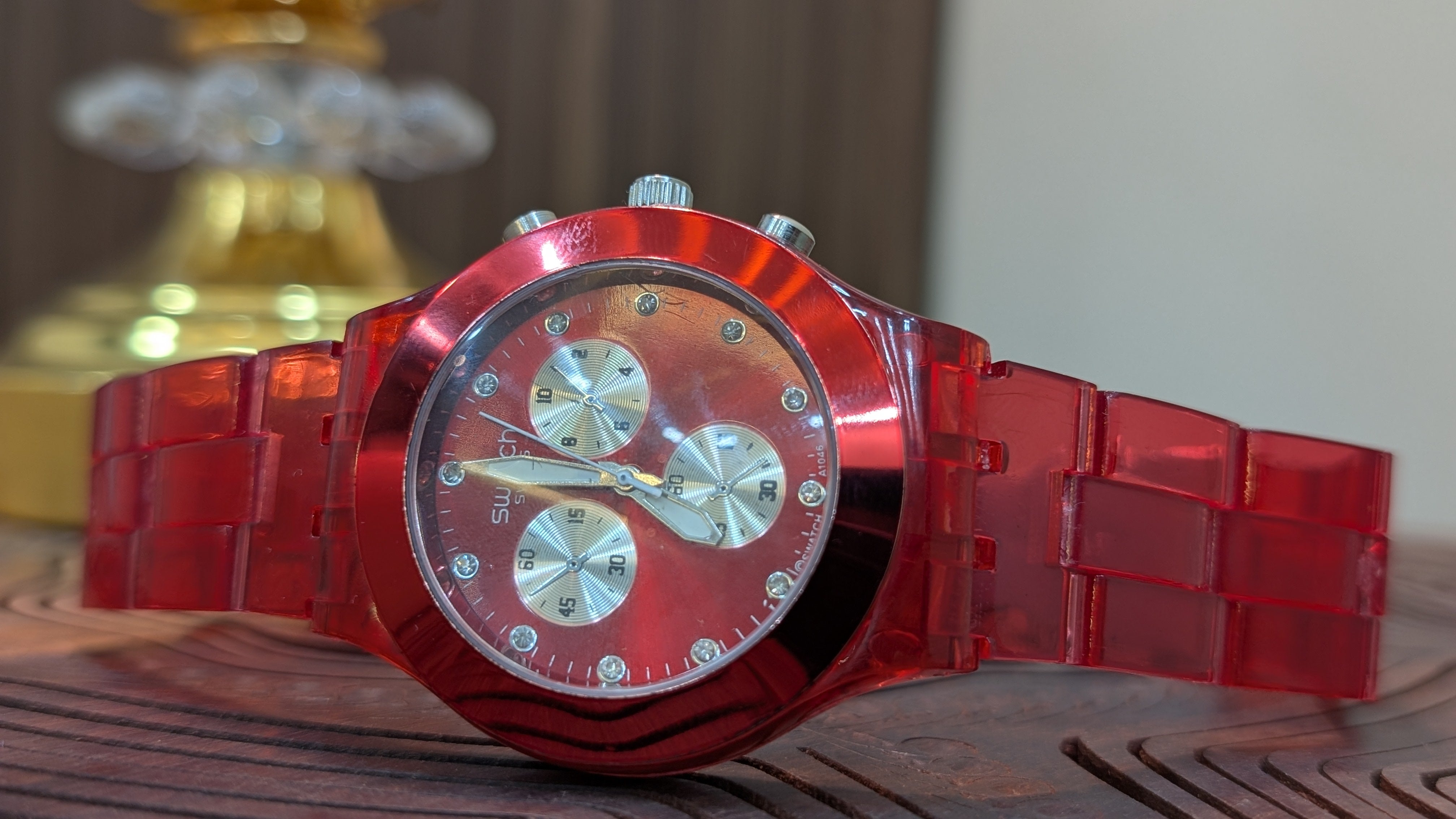 CrystalClear Acrylic Watch – Premium Unisex Edition