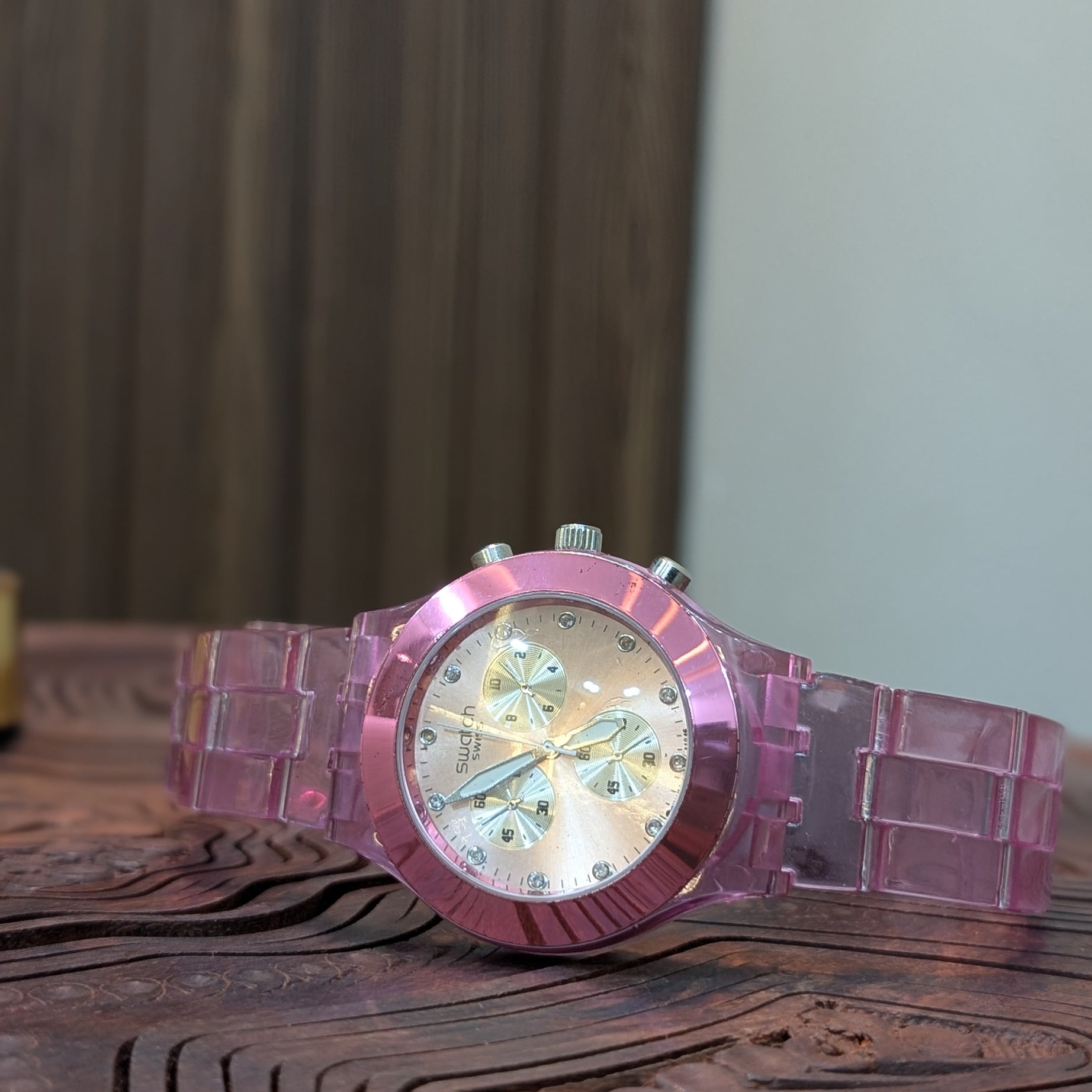 CrystalClear Acrylic Watch – Premium Unisex Edition
