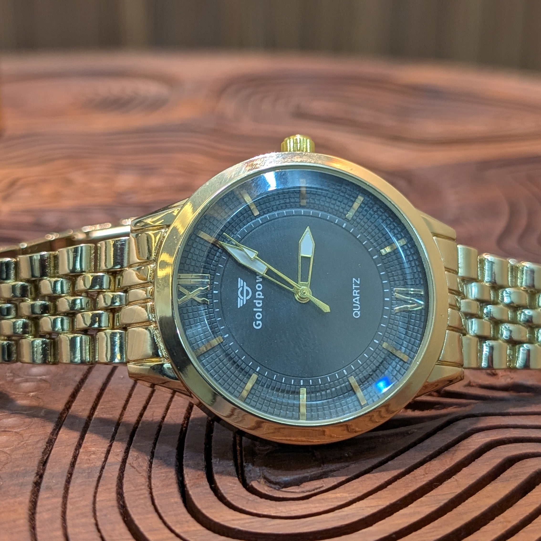 LuxeBond Gold-Black – Couple Watches Set