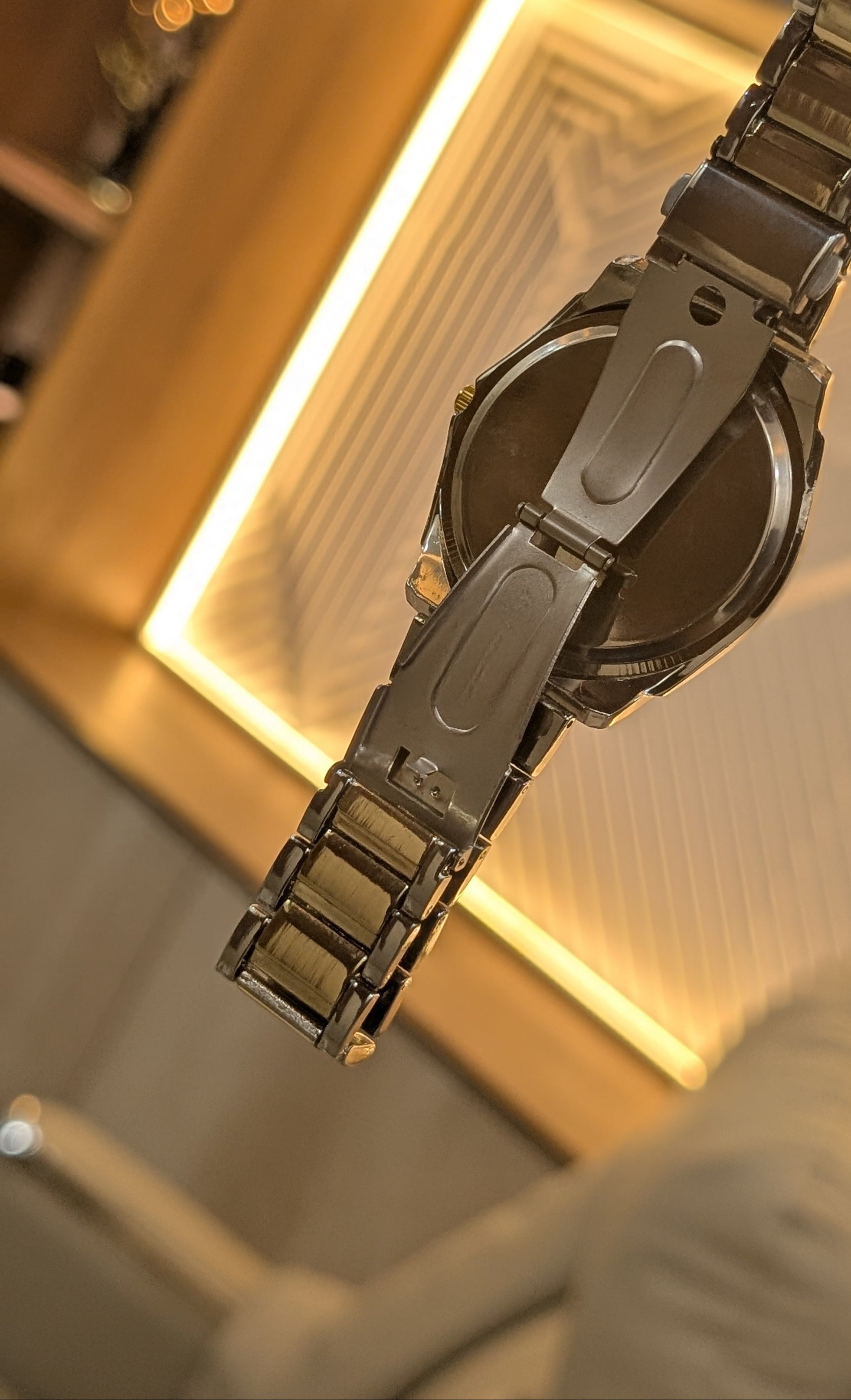 Titanan Gold & Black Master