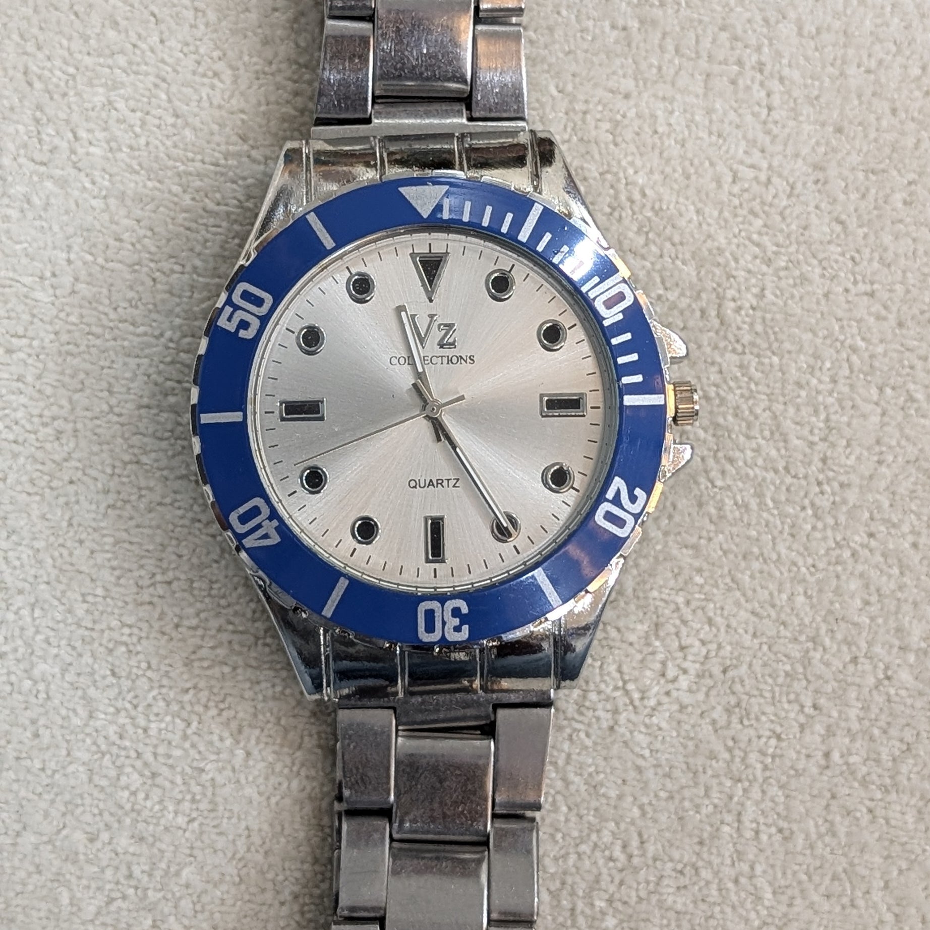 VZ Aurelia Silver Round Blue Man Watch