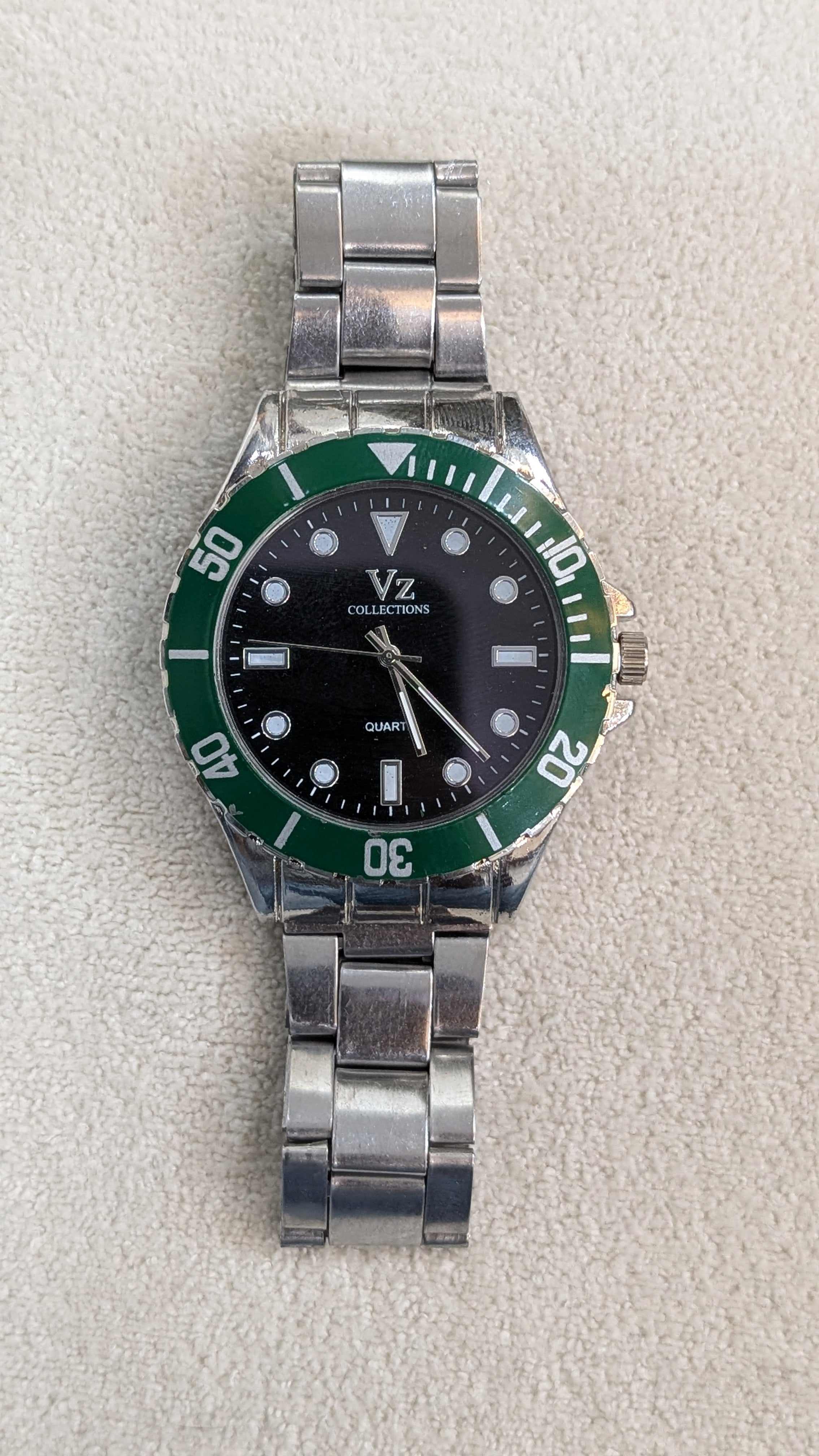 VZ Aurelia Silver Round Green Man Watch