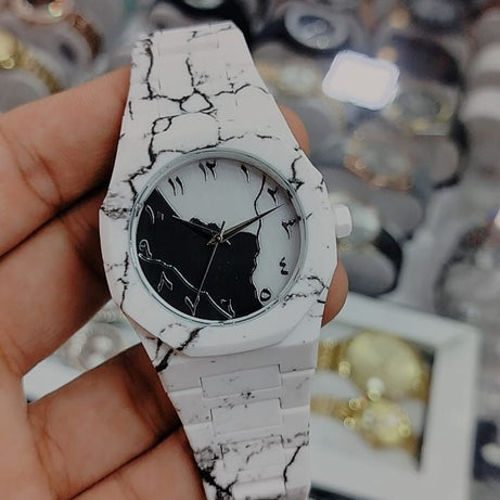 White Classic Arabic Aura – Marble Storm Edition