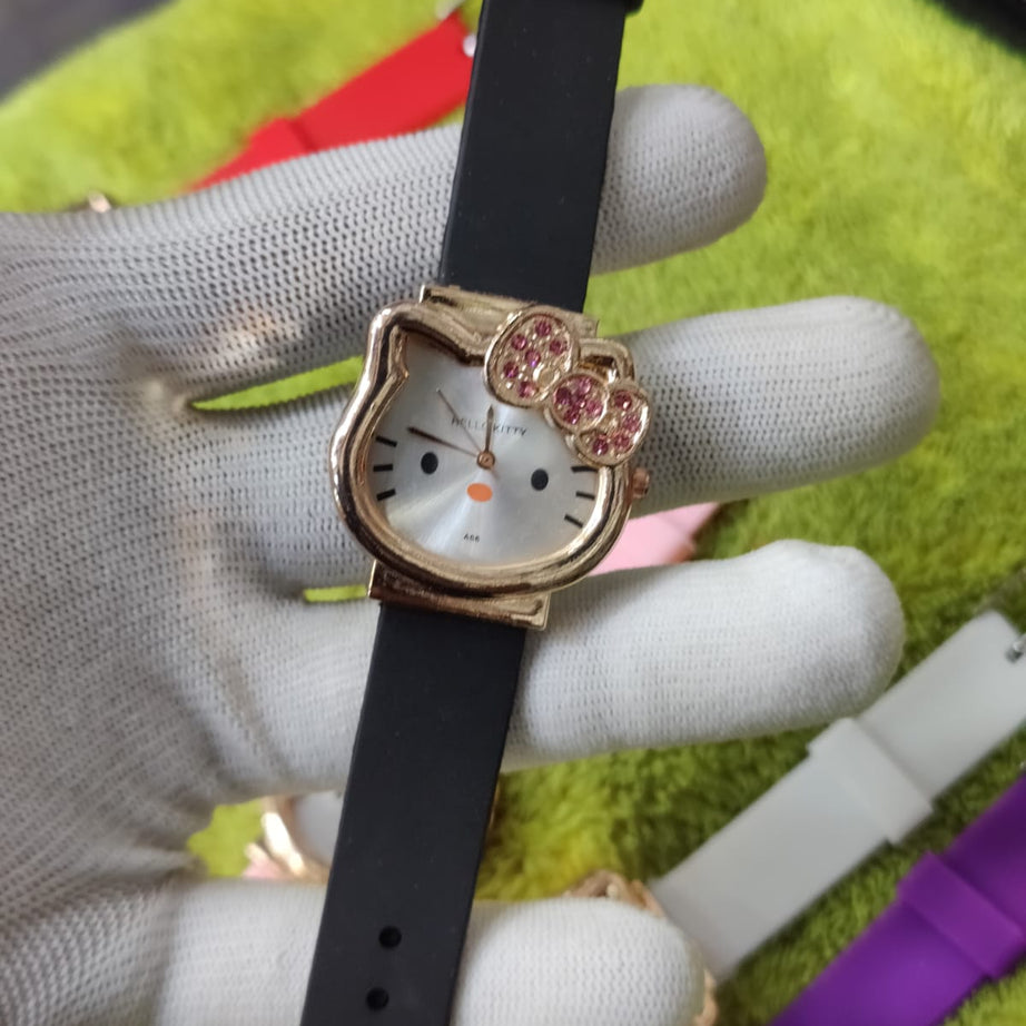 Beautiful Hello Kitty A86 Cartoon Cat Shaped Clock Dial Analog Wristwatch For Women