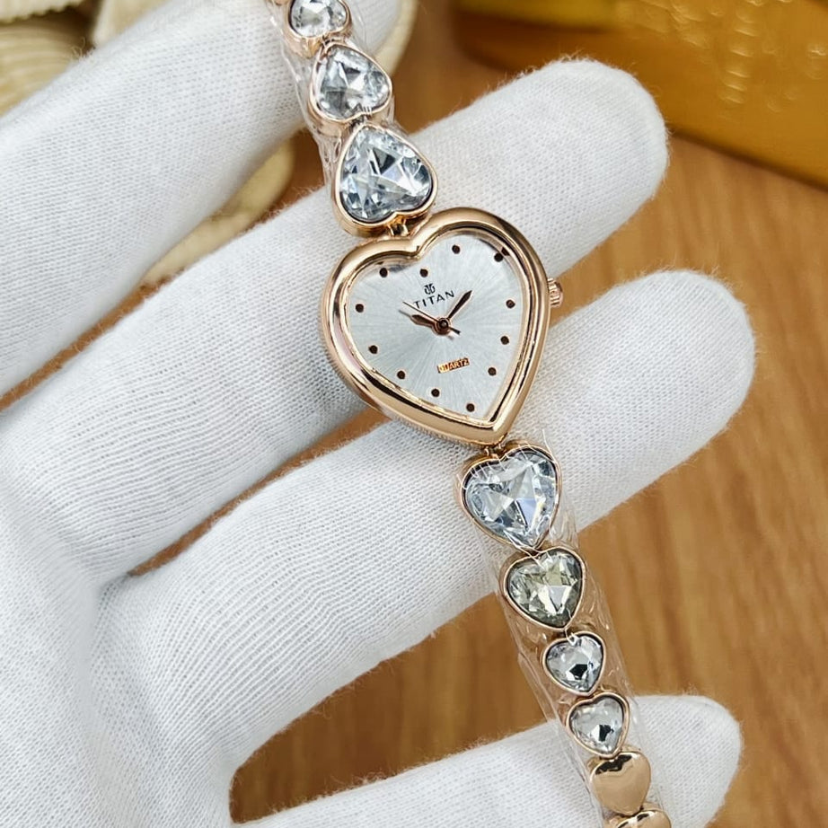 Women’s Titn Heart Shape Diamond Watch (Random Color Combo)
