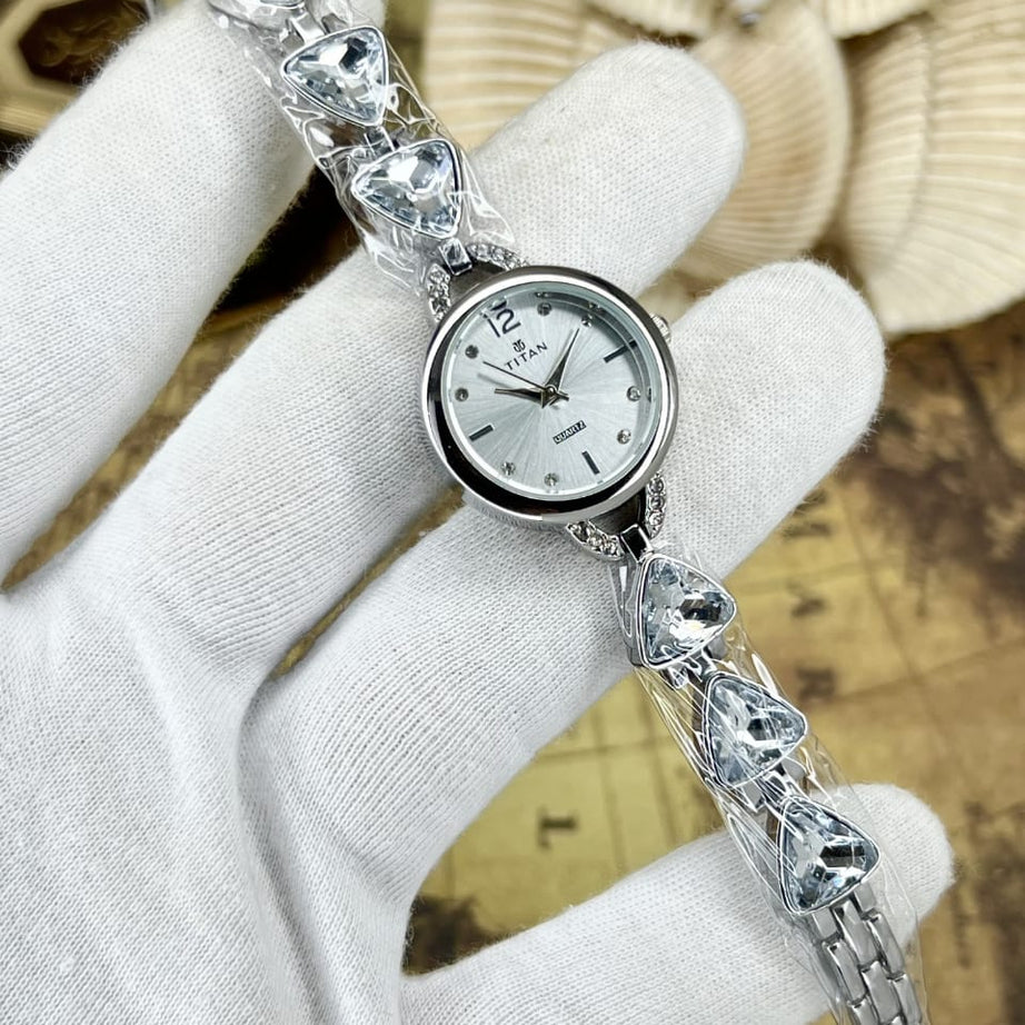 Women’s Titn Diamond Quartz Watch (Random Color Combo)