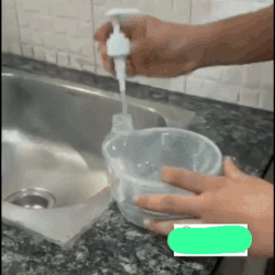 2 in 1 Soap Dispenser And Scrubber Holder With Sponge Cady For Home and Outdoor Use