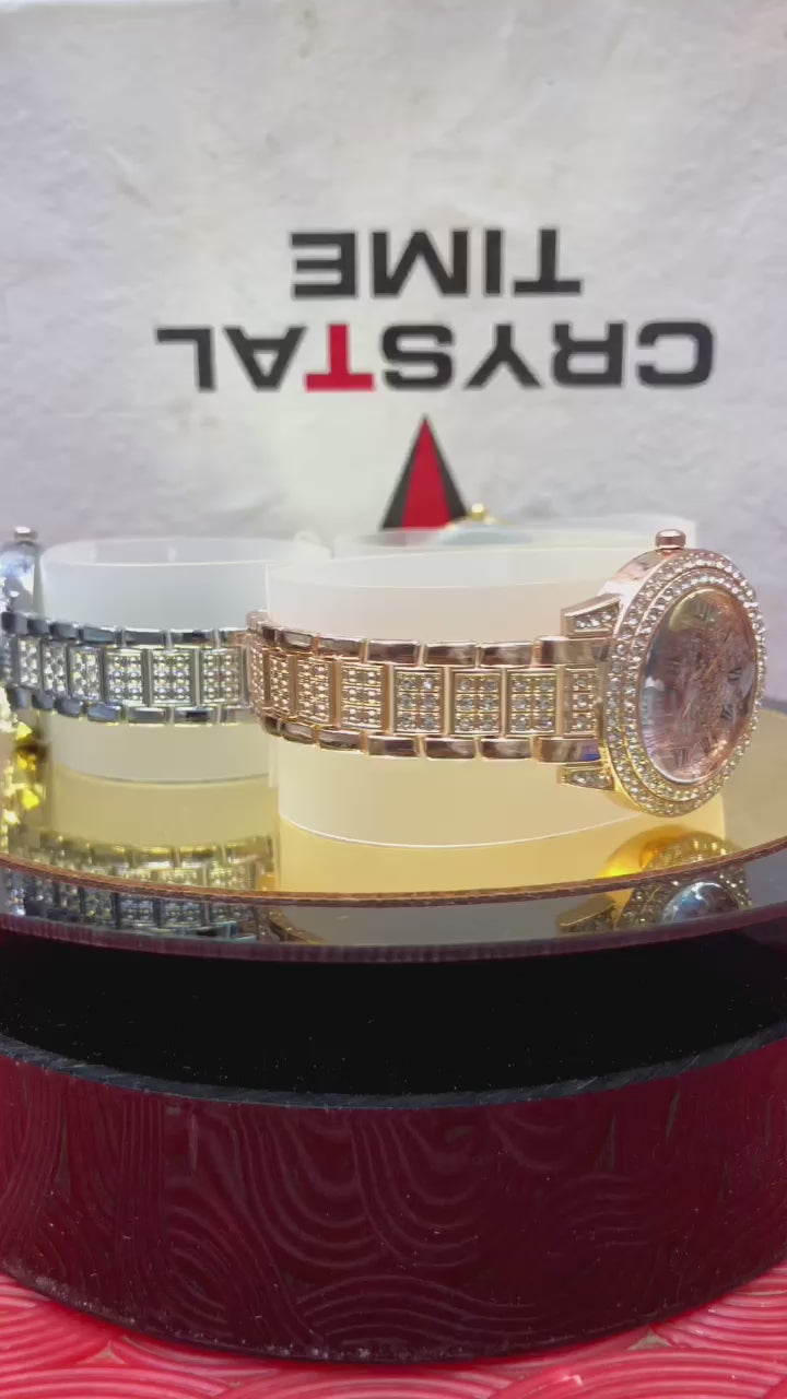 Unisex Diamond Quartz Watch (Golden & Silver)