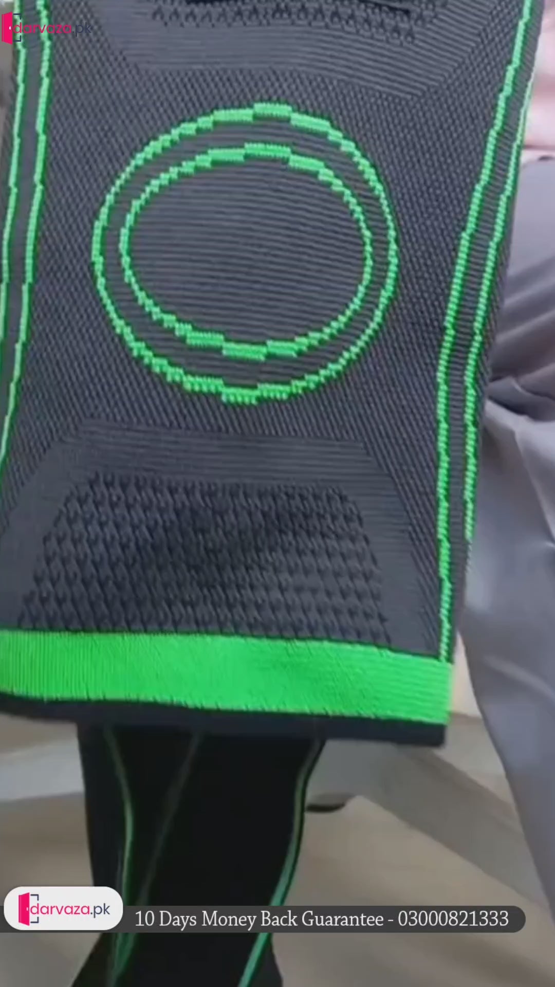 Professional Knee Support Breathable Bandage and Sports Cross Knee Pad with Belt Pressurization