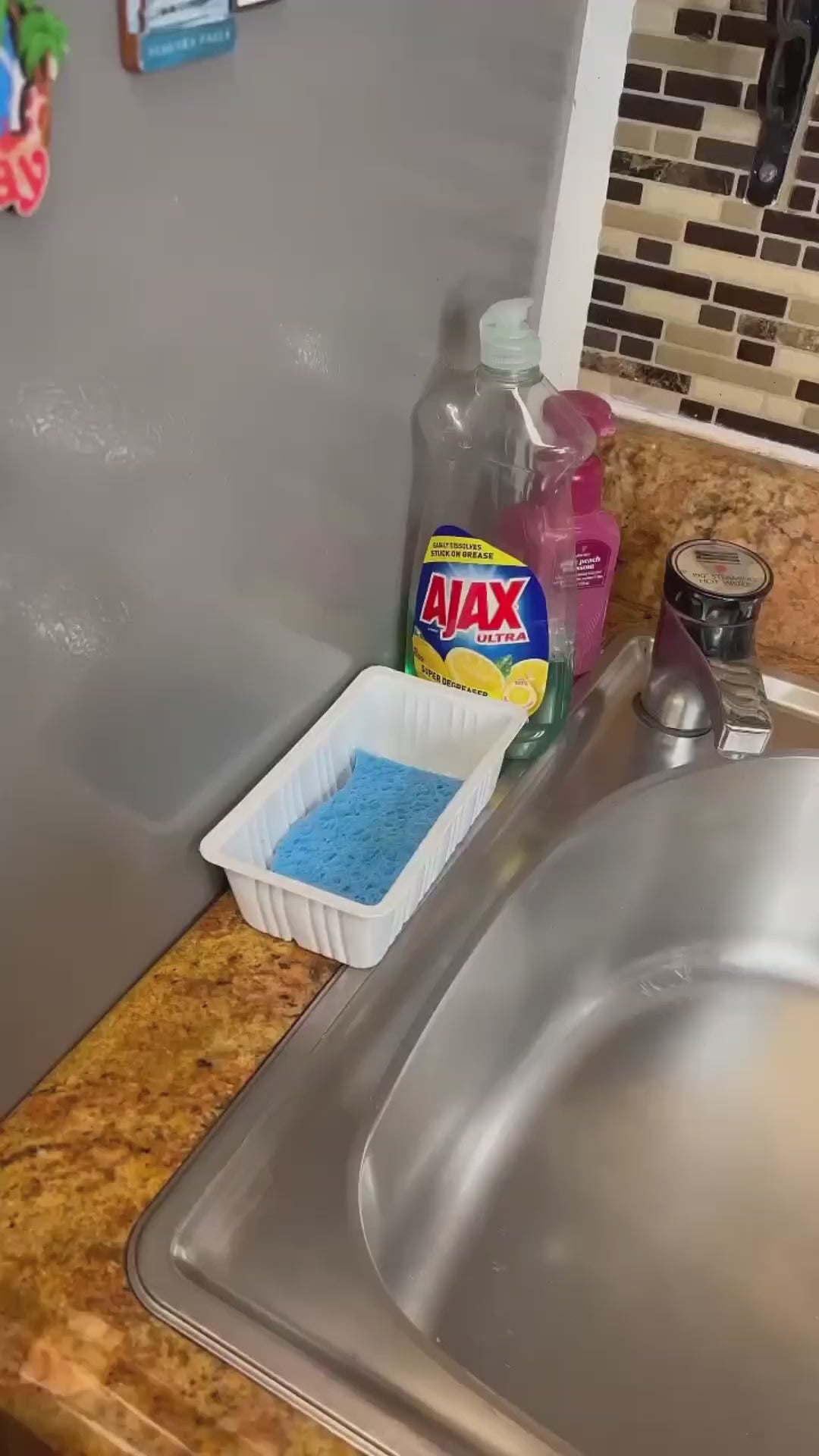 Buy 1 Get 1 Free Offer 2 Pcs Kitchen Cleaning Dish Brush Scrubber with Soap Dispenser