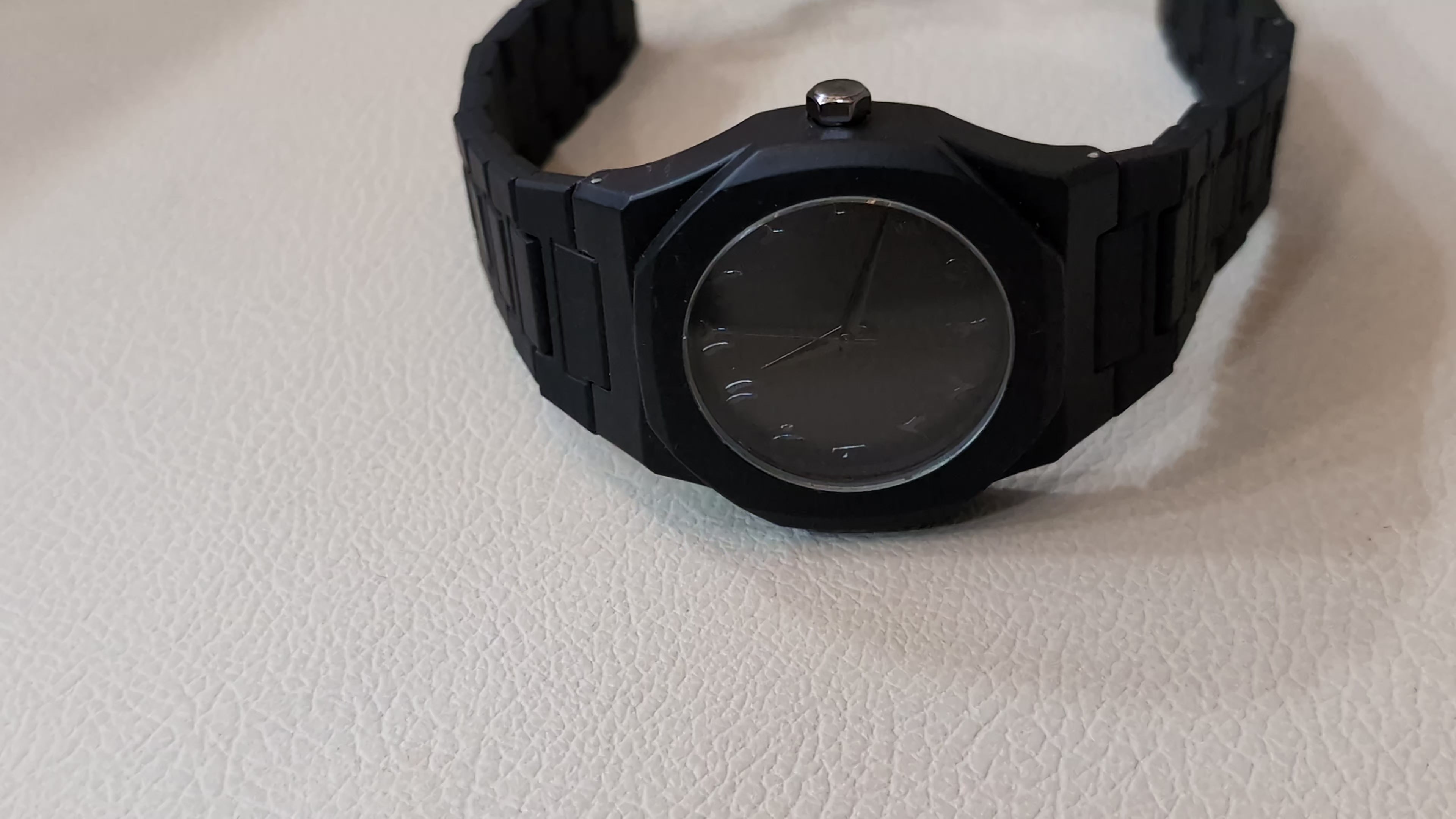 Black Royal Arabic Aura Watch
