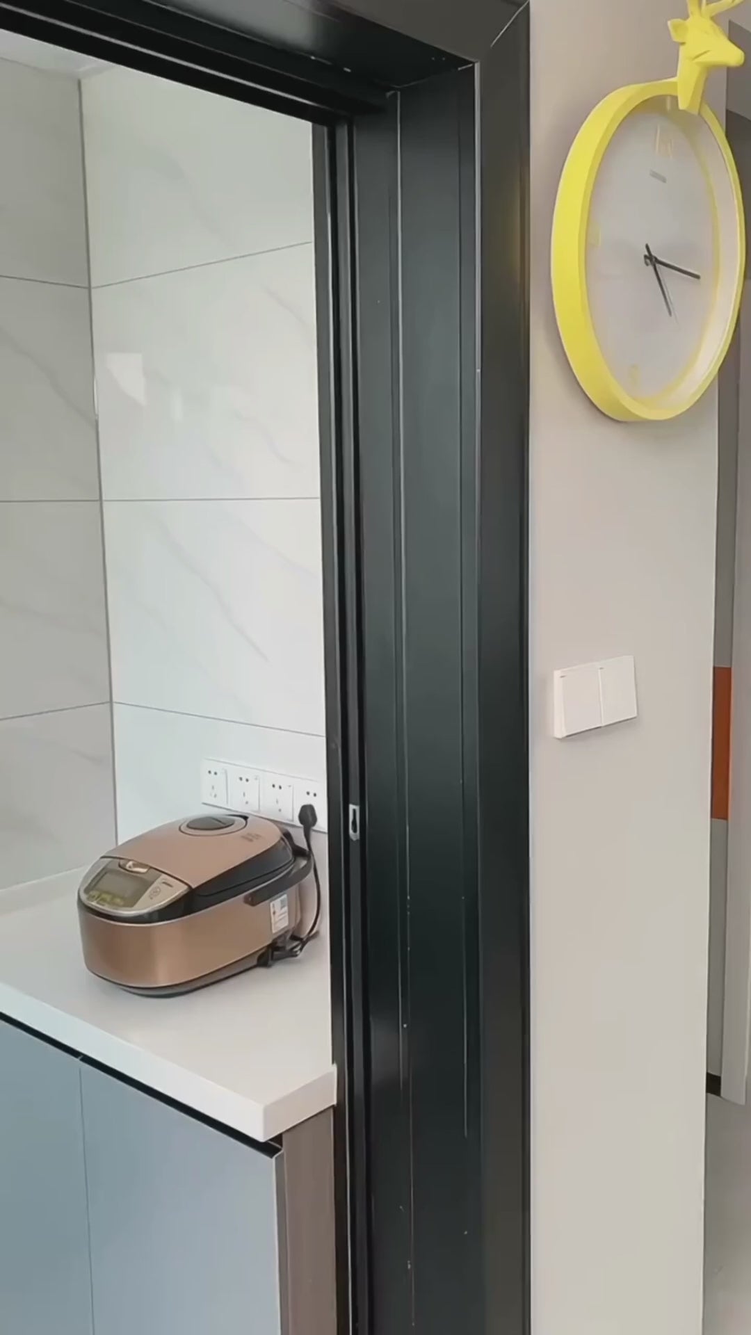 (Pack of 3 Set) Strong Door Closer Magnetic Door Catch Latch Door Magnet for Furniture Cabinet Cupboard with Screws